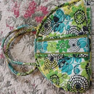 Vera Bradley hand bag. Large snap top.